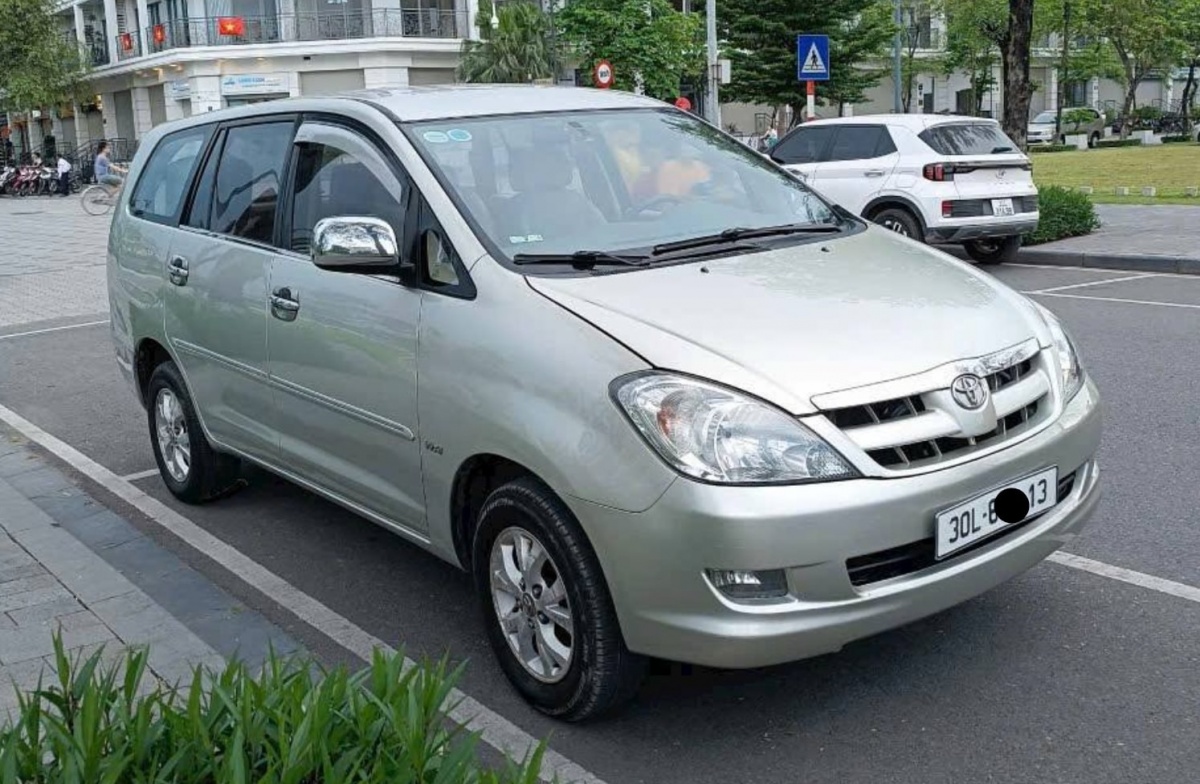 Chưa đến 100 triệu đồng, loạt xe ô tô gầm cao 7 chỗ chạy chất, thích hợp mua về tập lái, che nắng che mưa