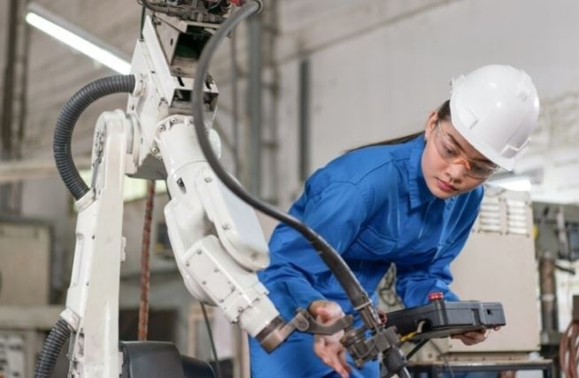 Cơ hội vàng cho ngành cơ khí chế tạo Việt Nam trước làn sóng chuyển dịch toàn cầu