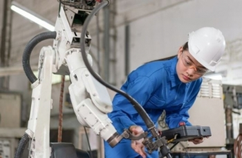 Cơ hội vàng cho ngành cơ khí chế tạo Việt Nam trước làn sóng chuyển dịch toàn cầu