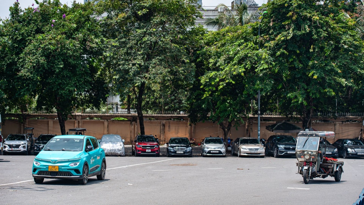 Những địa điểm 'vàng' dự kiến trở thành trạm sạc xe điện ở Hà Nội