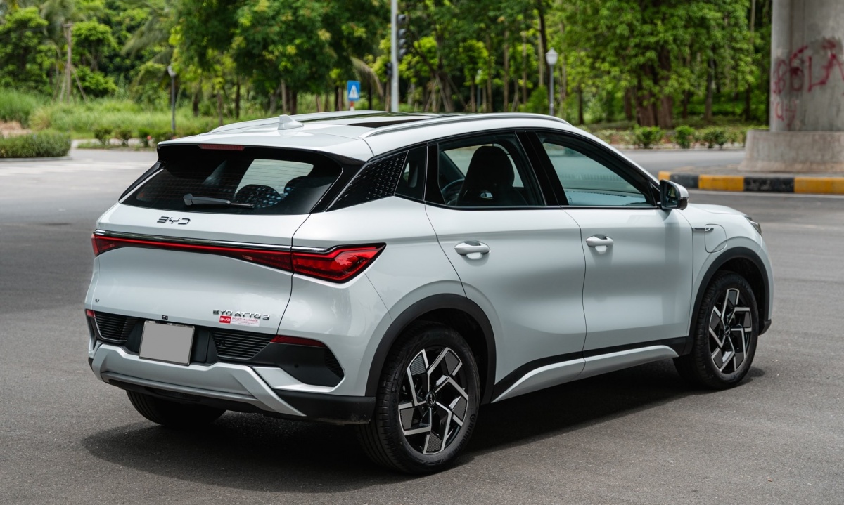 Mẫu SUV điện của BYD giá chỉ 766 triệu: Pin công nghệ không lo cháy nổ, thiết kế trẻ trung, nội thất ‘phòng gym’