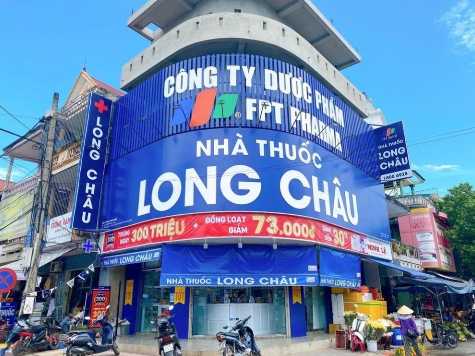 Dragon Capital bán ròng hàng triệu cổ phiếu FRT, rời ghế cổ đông lớn tại chủ chuỗi Long Châu và FPT Shop