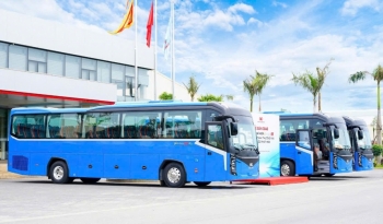 Hãng xe Việt Kim Long Motor bàn giao lô xe thứ tư cho đối tác lớn tại Hải Phòng