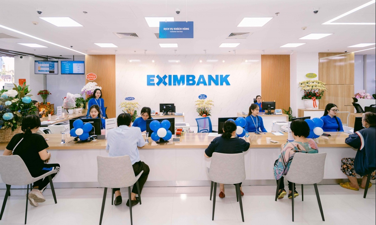 Eximbank báo lãi 1.488 tỷ đồng 6 tháng đầu năm 2025