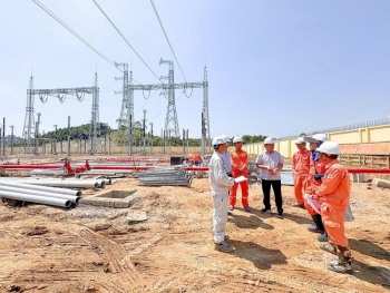 Đường dây 500kV Lào Cai – Vĩnh Yên 7.400 tỷ vào giai đoạn nước rút, lãnh đạo EVN trực tiếp thị sát công trường