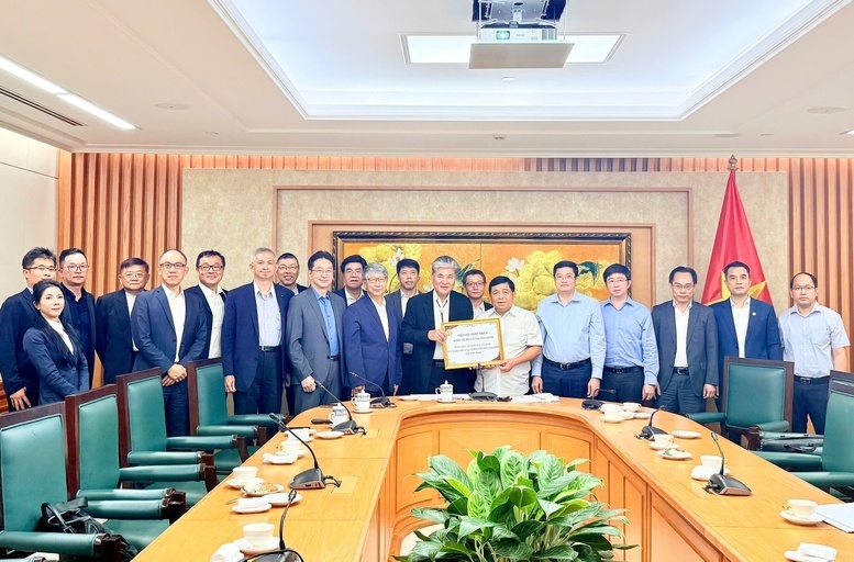 Phó Thủ tướng đề nghị tăng cường hợp tác Việt Nam – Đài Loan về bán dẫn