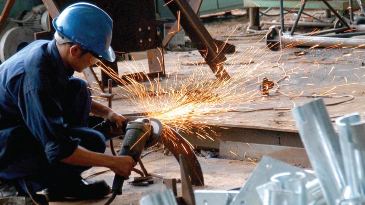 1 ngành đang thiếu nhân lực trầm trọng, chủ yếu dành cho nam giới: Mức lương ‘chạm đỉnh’ 90.000.000 đồng/tháng