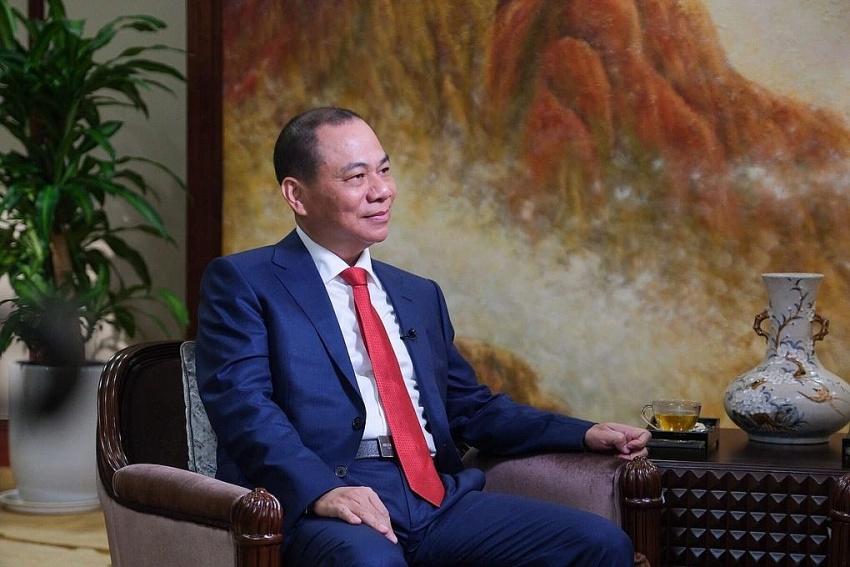 Doanh thu sản xuất tăng gấp đôi, Vingroup (VIC) đổi ‘đầu tàu’ tăng trưởng