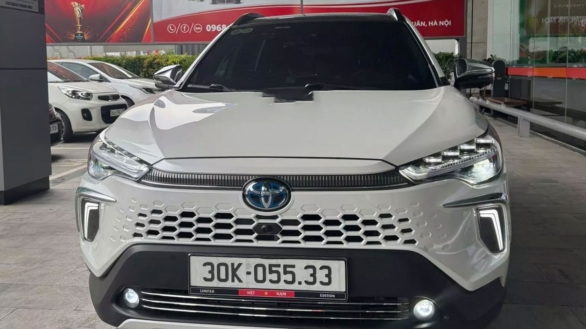 Chạy chưa hết ‘rô đa’, chủ xe Toyota Corolla Cross hybrid 2025 đã rao bán: Giá bán cao hơn hơn niêm yết tại đại lý