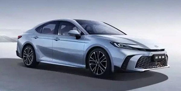 Toyota Camry 2026 xuất hiện: Thêm bản Hybrid thể thao, giá chỉ từ 671 triệu đồng, trang bị ấn tượng