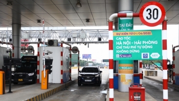 Từ 2025: Đi cao tốc nhưng tài khoản ETC không đủ tiền sẽ áp dụng quy định mới nhất, tài xế phải biết để linh hoạt xử trí