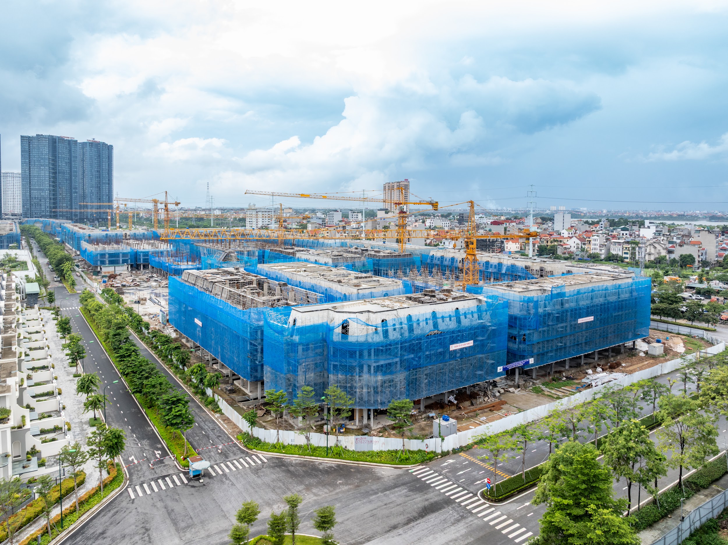 Cận cảnh tiến độ các dự án trọng điểm dòng thấp tầng Noble Palace của Sunshine Group- Ảnh 3.