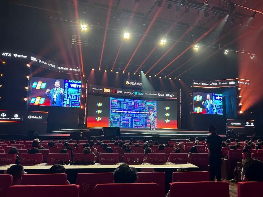 Ông Trương Gia Bình: Blockchain của FPT được Hiệp hội Hàng không châu Âu tin tưởng áp dụng cho toàn bộ hãng bay