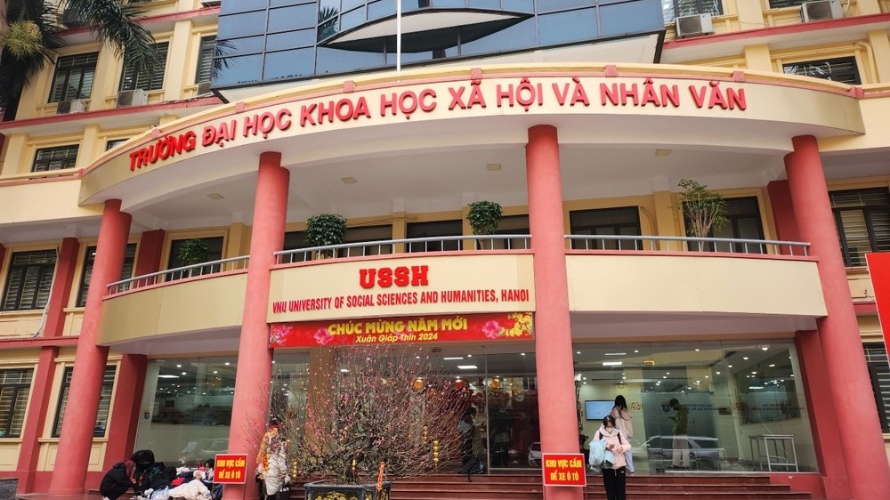 Ngành học ‘thời thượng’ giữa bối cảnh hội nhập sâu rộng, tốt nghiệp lương vượt ngưỡng 50 triệu/tháng: Điểm chuẩn từ 16 điểm là đậu