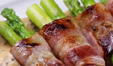 Loại rau lọt top 10 thực phẩm 'sạch' nhất năm 2025: Ở Việt Nam chợ nào cũng bán, giá bao nhiêu?