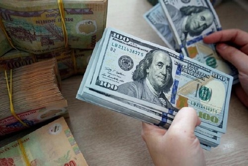 Tỷ giá hôm nay 4/8: Giá USD đi lên, NDT giảm tại ngân hàng