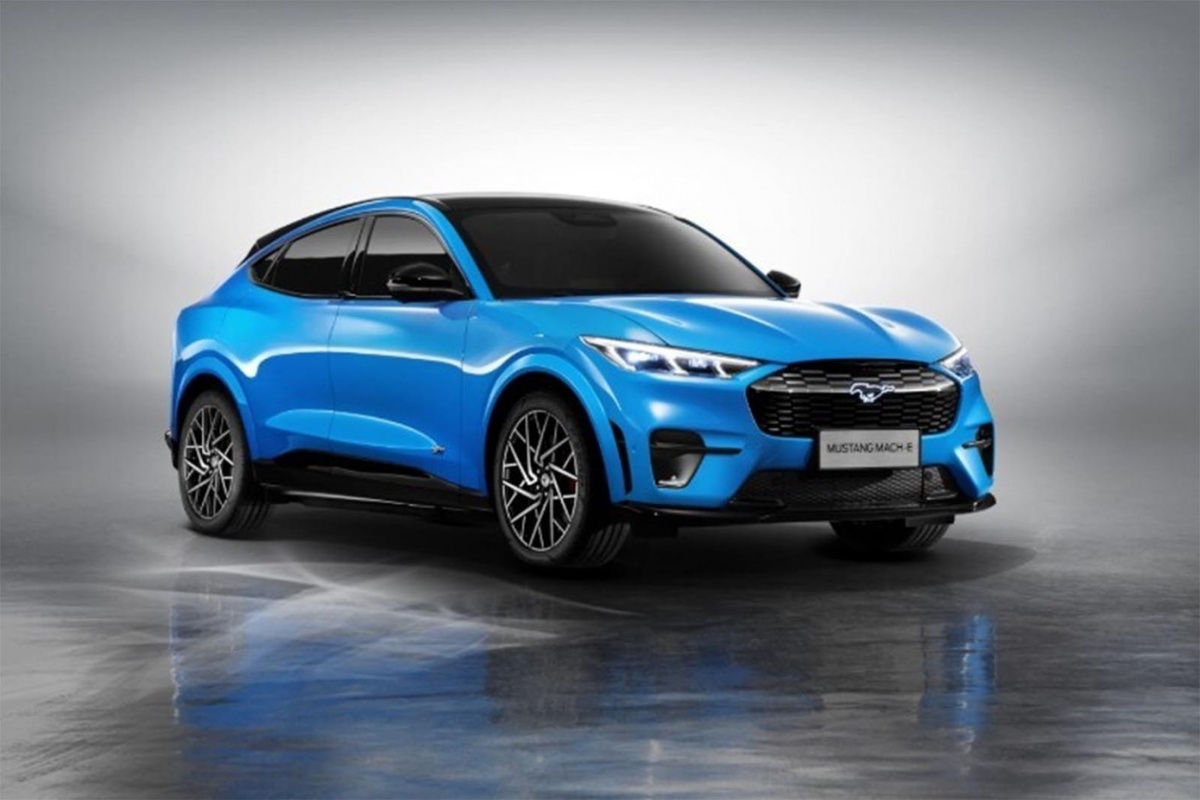Chỉ còn ít ngày, Ford sẽ ra mắt mẫu xe điện giá cực rẻ với tham vọng công nghệ tiên tiến, vận hành vượt trội, thiết kế rộng rãi