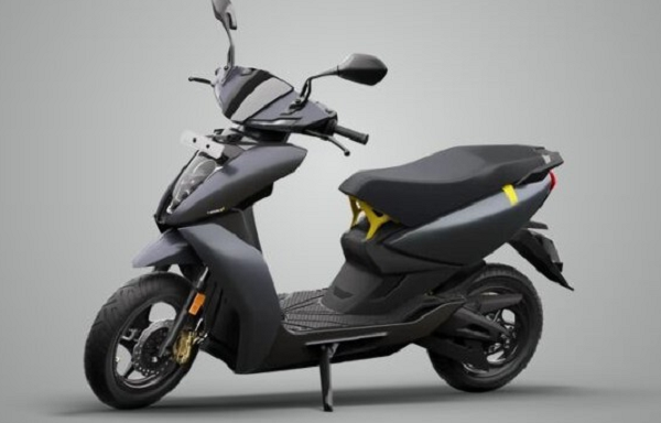 Xe máy điện giá mềm, nhỏ gọn nhưng chạy tới 161 km: Có gì đặc biệt?