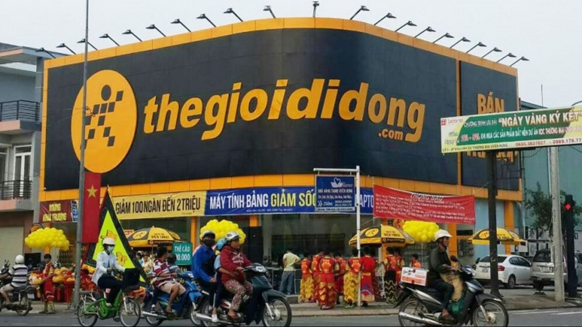 Cả nghìn nhân viên Thế Giới Di Động mất việc