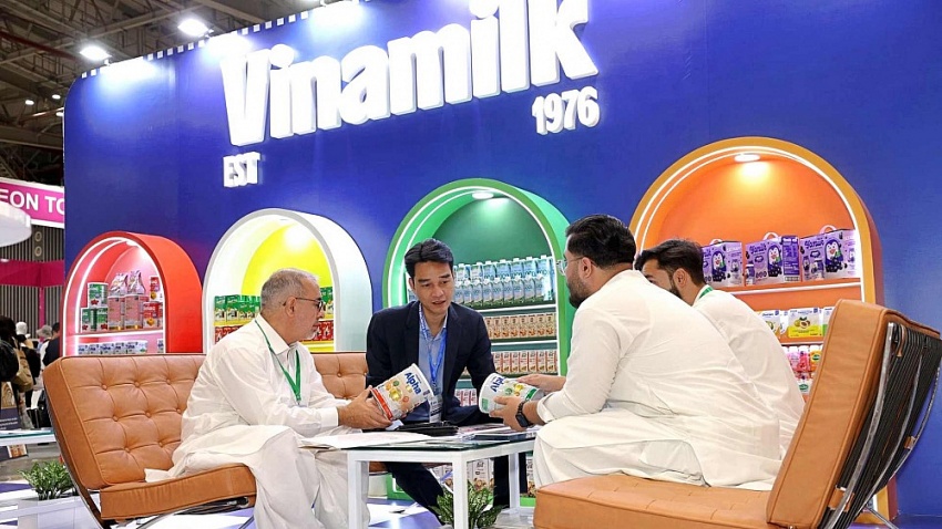 Nghiên cứu khung pháp lý cho thị trường quy mô 10.000 tỷ USD, Vinamilk sẵn lợi thế với 80% doanh thu xuất khẩu