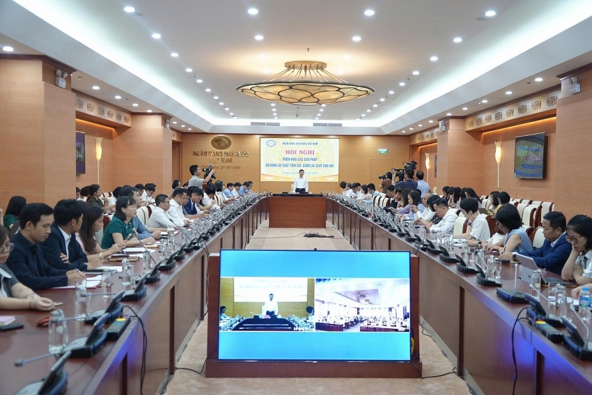 Loạt ‘ông lớn’ BIDV, Techcombank, MB đề xuất nới room vay online vượt 100 triệu đồng