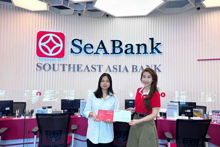 Quỹ Ươm mầm ước mơ SeABank nhận đỡ đầu thêm 10 học sinh nghèo hiếu học: Nối dài hành trình 10 năm gieo mơ ước