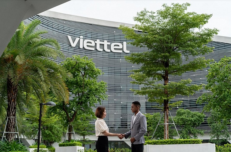 Trung bình mỗi nhân viên Viettel kiếm về 4 tỷ đồng mỗi năm cho công ty