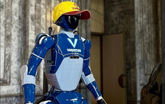 Công ty 8 tháng tuổi của tỷ phú Phạm Nhật Vượng trình làng robot ‘Made in Vietnam’, nhắm thị trường 7.000 tỷ USD