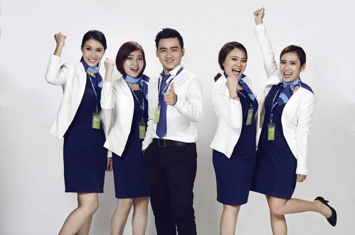 Bất ngờ với số nhân viên đang làm việc tại các ngân hàng