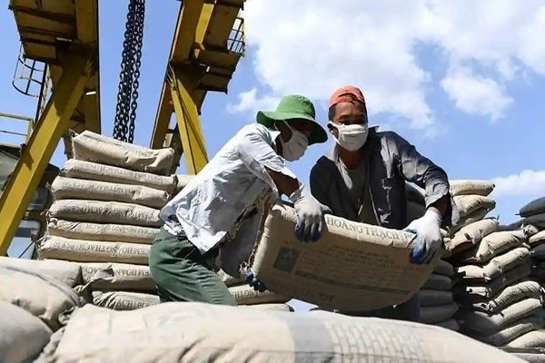 Ngành xi măng 'đổi vận': Loạt doanh nghiệp thoát lỗ ngoạn mục, lợi nhuận đạt cao nhất nhiều năm