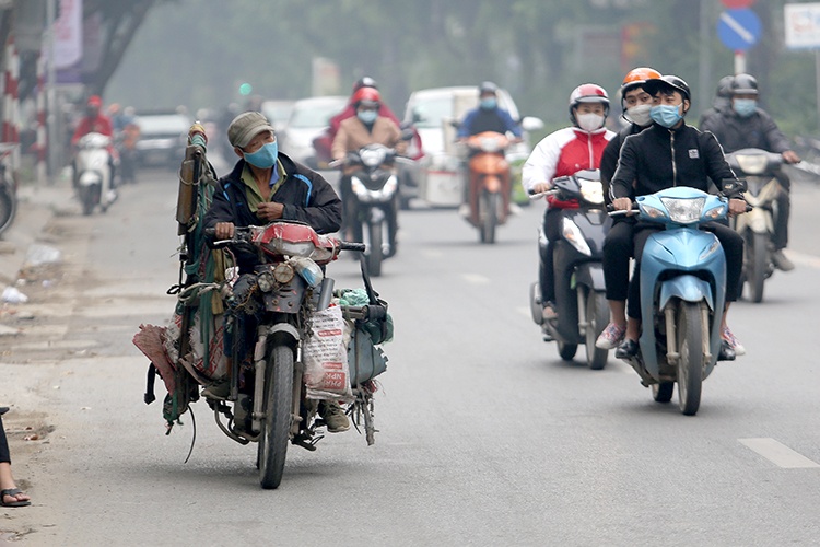 Hà Nội cấm xe xăng: Cần có chính sách hài hòa lợi ích giữa Nhà nước về môi trường, doanh nghiệp sản xuất xe xăng và người dân