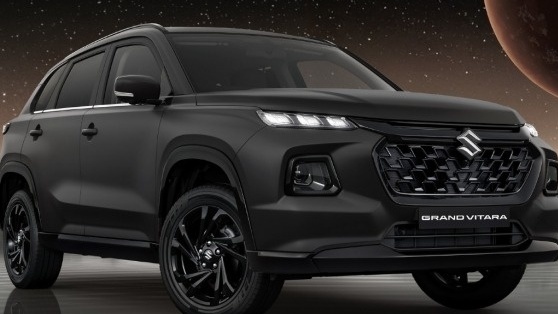 Suzuki mở bán mẫu SUV 5 chỗ thiết kế đẹp như CX-5 nhưng giá chỉ 300 triệu: Xịn như xe sang với đủ option, ‘so kè’ thẳng với Hyundai i10