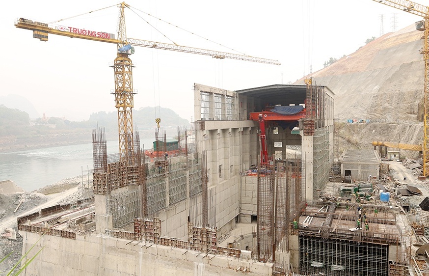 Thứ trưởng Bộ Công Thương đích thân kiểm tra dự án thủy điện Hòa Bình mở rộng 9.200 tỷ của EVN