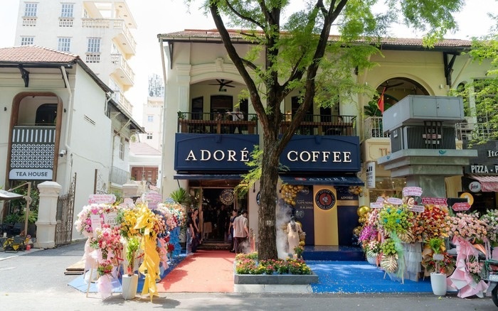 Diện mạo của thương hiệu vừa 'ngồi ghế nóng' Hàn Thuyên mà Starbucks để lại