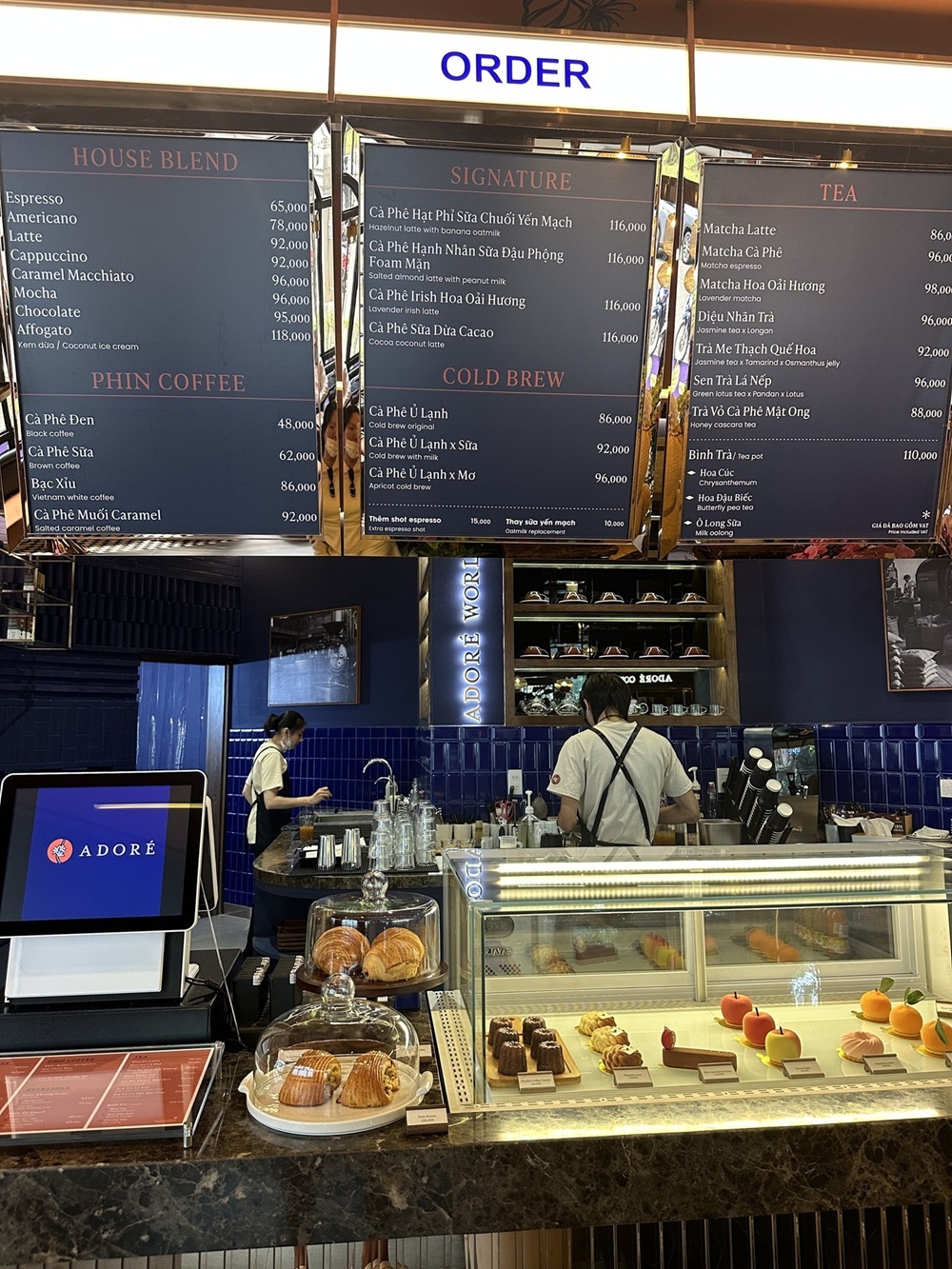Diện mạo của thương hiệu vừa 'ngồi ghế nóng' Hàn Thuyên mà Starbucks để lại