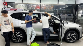Mẫu MPV VinFast Limo Green chính thức giao xe, phía xưởng độ vạch rõ từng hạng mục nên độ: Có tốn kém không?