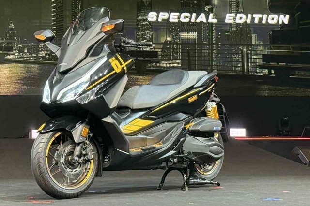 Honda 'chơi lớn' với Forza 350 bản giới hạn, có tiền chưa chắc mua được!