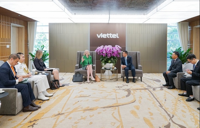 Viettel cùng Australia thúc đẩy hợp tác công nghệ, tìm kiếm cơ hội ở lĩnh vực cáp ngầm quốc tế