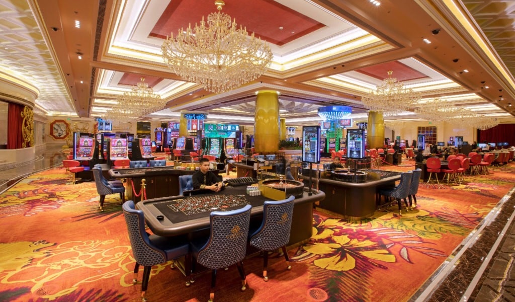 Đề xuất mức phí mới để mở cửa casino cho người Việt vào chơi