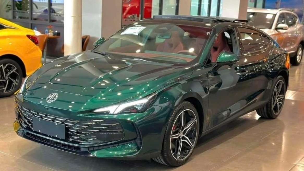 Xe Trung Quốc giảm giá chưa từng có, tặng vàng để hút khách nhưng vẫn ế: Lý do nằm ở đâu?