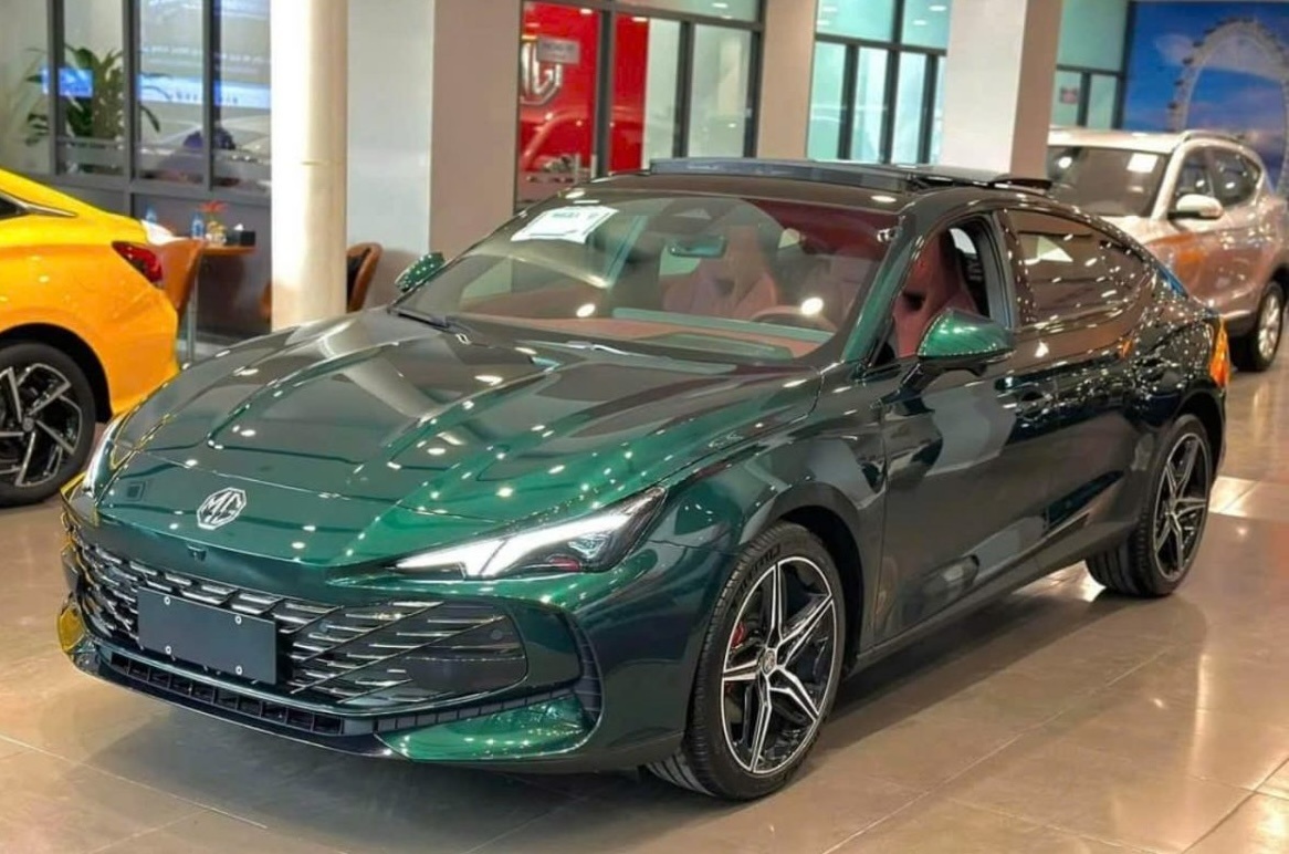 Xe Trung Quốc giảm giá chưa từng có, tặng vàng để hút khách nhưng vẫn ế: Lý do nằm ở đâu?