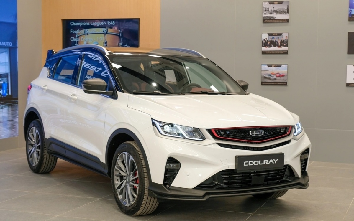 Xe Trung Quốc giảm giá chưa từng có, tặng vàng để hút khách nhưng vẫn ế: Lý do nằm ở đâu?