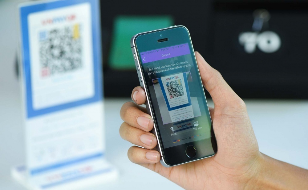 Sắp tới, người Hàn Quốc có thể rút tiền tại Việt Nam bằng mã QR
