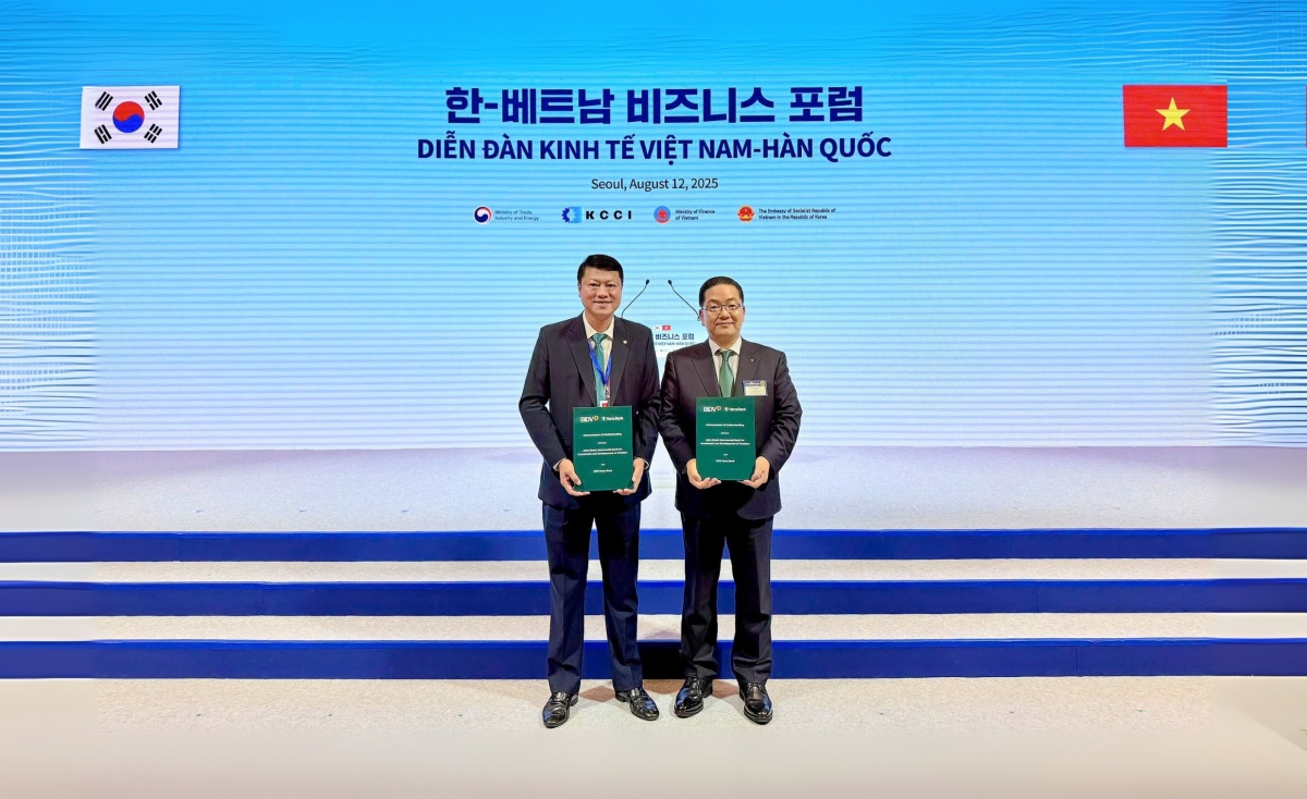 Sắp tới, người Hàn Quốc có thể rút tiền tại Việt Nam bằng mã QR