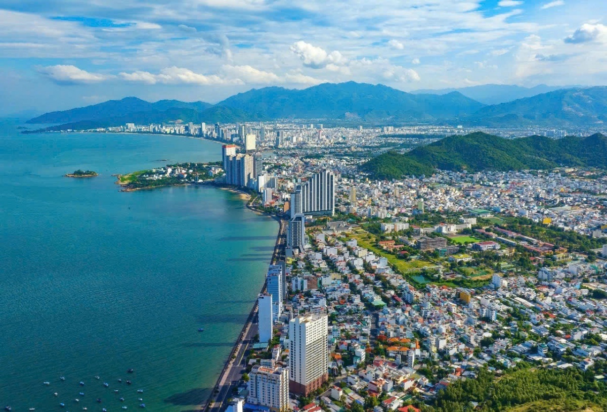 Tỉnh có đường bờ biển dài nhất Việt Nam hợp tác với hai ông lớn Hàn Quốc, loạt dự án chiến lược sắp mở ra
