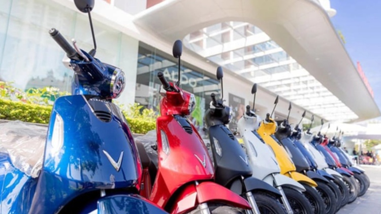 VinFast, Dat Bike, Pega... tích hợp công nghệ gì để biến phương tiện thành 'máy in tiền' cho shipper?