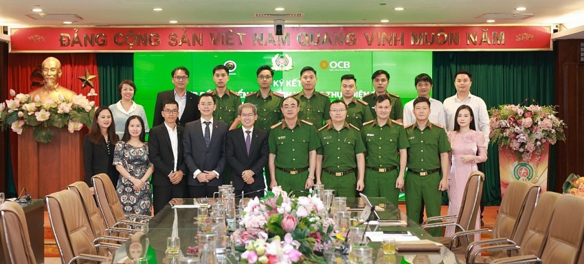 OCB hợp tác cùng Trung tâm dữ liệu quốc gia thực hiện xác thực điện tử qua VNeID
