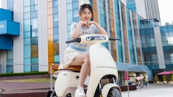 Honda ra mắt xe điện mini, dáng nhỏ xinh, chạy êm 80km mỗi lần sạc và giá chưa tới 10 triệu đồng