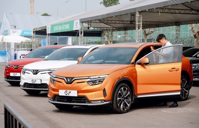 VinFast VF 8 ‘lướt chuẩn GF’ với giá siêu hời: Chuyên gia vạch rõ về chất xe, khách hàng nói thẳng trải nghiệm