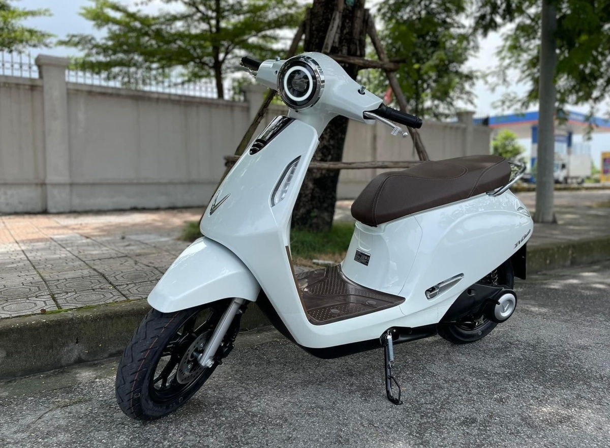 ‘Mẫu siêu xe điện’ giá chỉ 18 triệu, đẹp như Honda Vision: Tốc độ 55km/h, pin lại rất trâu, dễ luồn lách trong phố